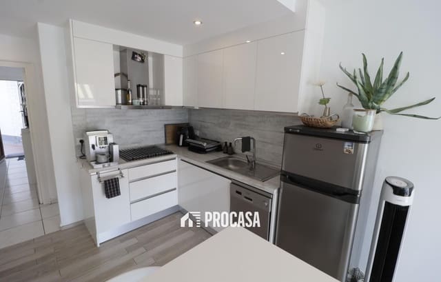 3 makuuhuone Asunto myytävänä paikassa Santa Margarida, Roses mukana 
autotalli - 176 000 € (Ref: 9184248)