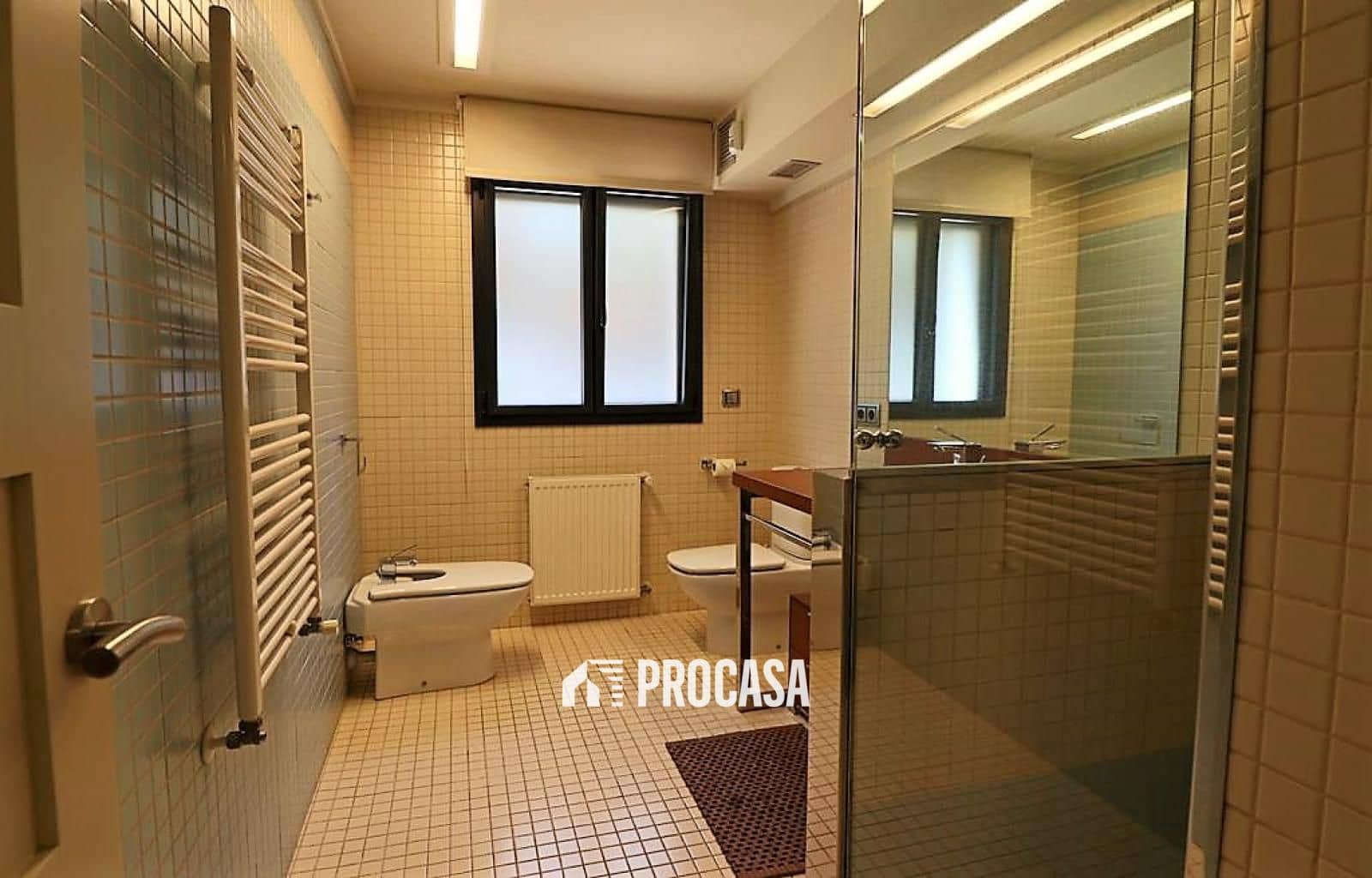 4 soverom Villa til salgs i Peralada med svømmebasseng garasje - € 950 000 (Ref: 9185929)