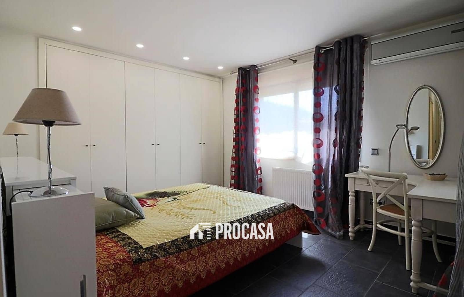 4 soverom Villa til salgs i Peralada med svømmebasseng garasje - € 950 000 (Ref: 9185929)