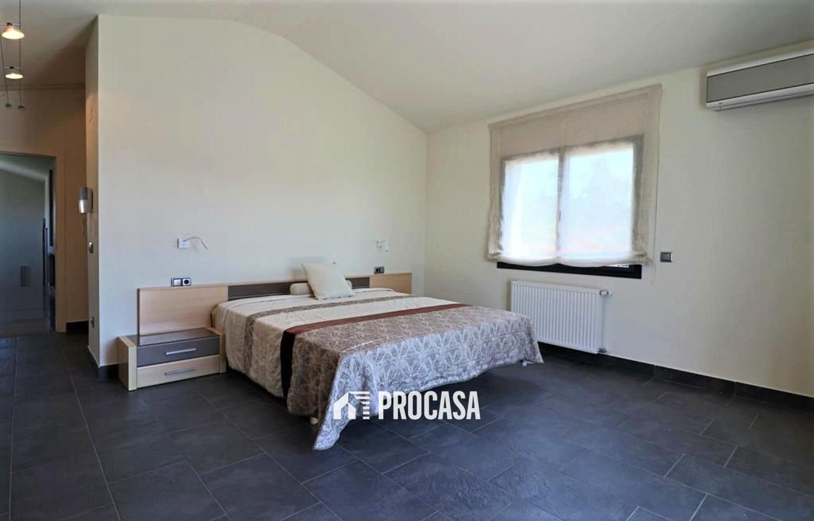 4 soverom Villa til salgs i Peralada med svømmebasseng garasje - € 950 000 (Ref: 9185929)