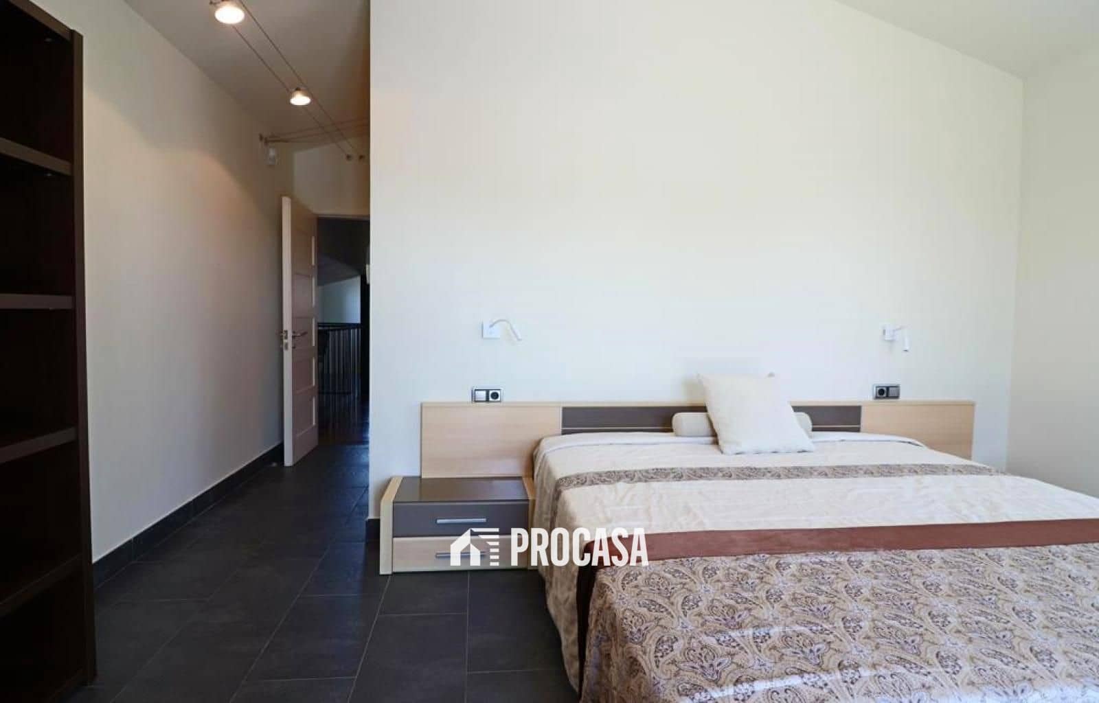 4 soverom Villa til salgs i Peralada med svømmebasseng garasje - € 950 000 (Ref: 9185929)