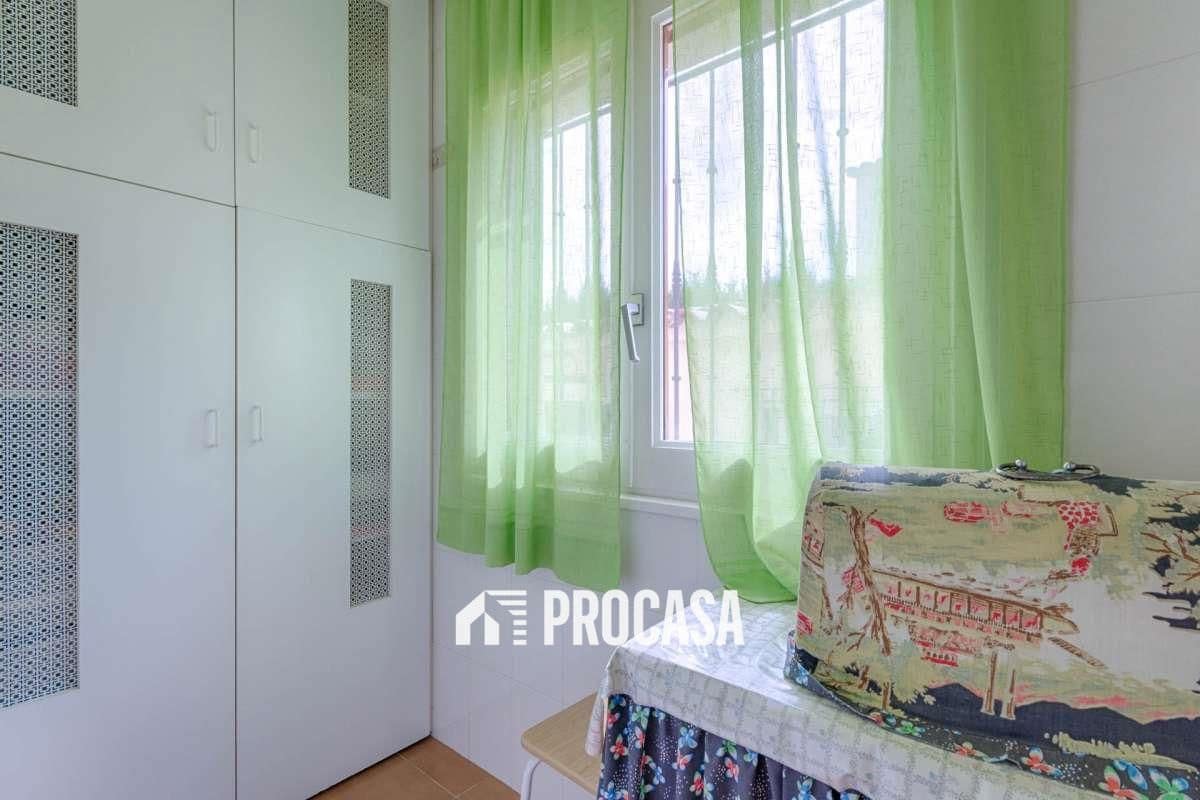 4 soverom Villa til salgs i Roses med garasje - € 635 000 (Ref: 9186058)