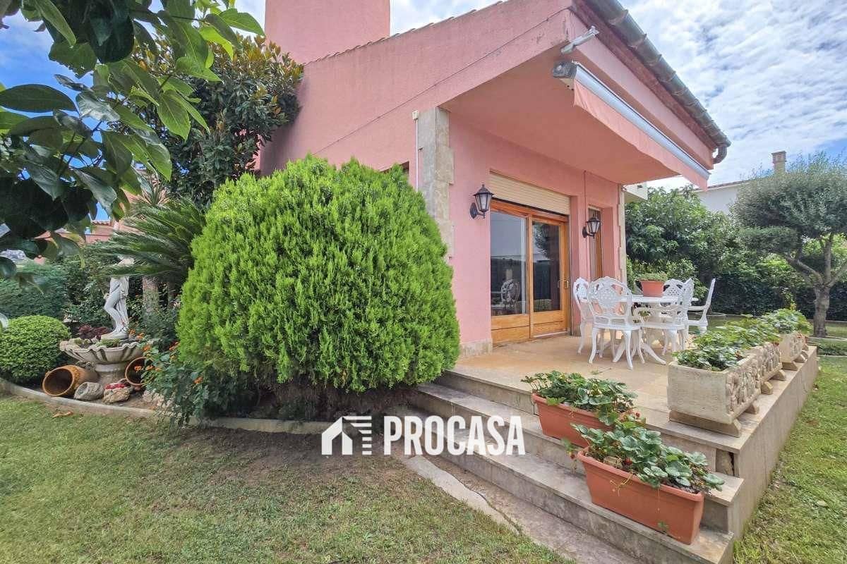 4 soverom Villa til salgs i Roses med garasje - € 635 000 (Ref: 9186058)