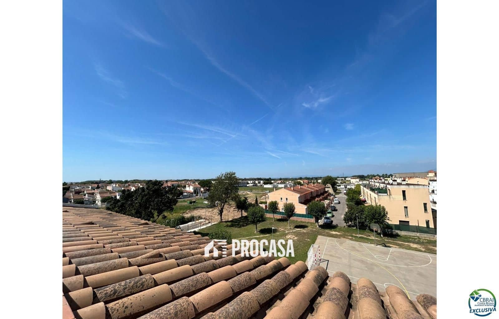 3 soveværelse Lejlighed til salg i Empuriabrava med garage - € 215.000 (Ref: 9187362)