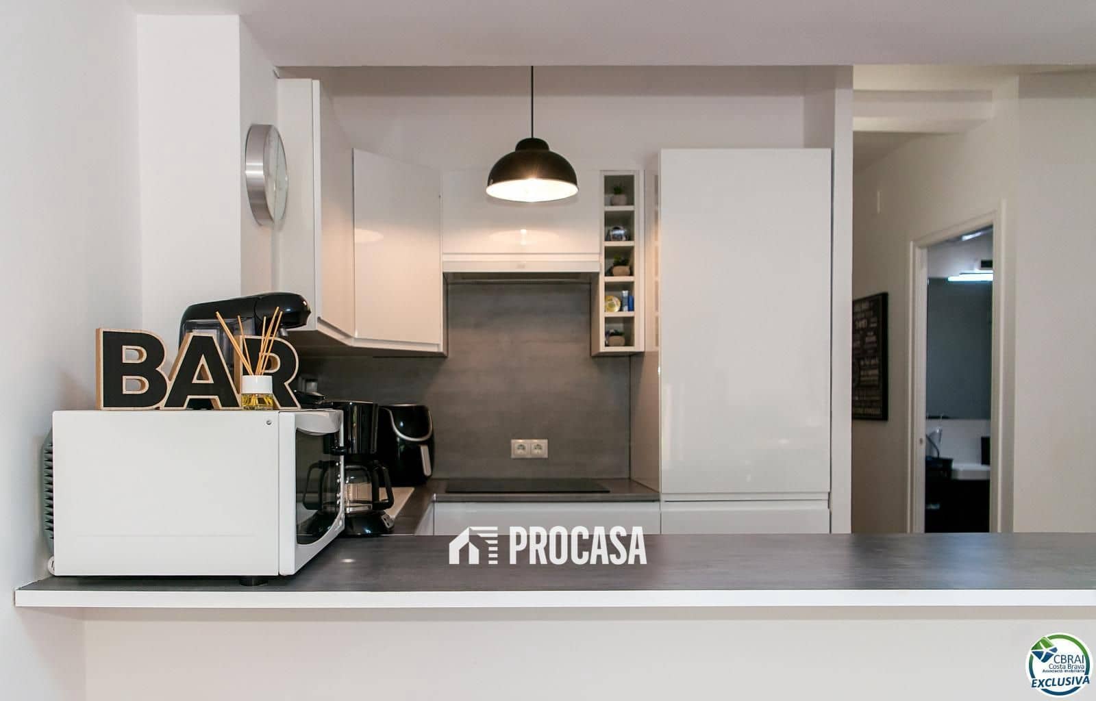 2 soveværelse Lejlighed til salg i Empuriabrava med swimmingpool garage - € 199.000 (Ref: 9189797)