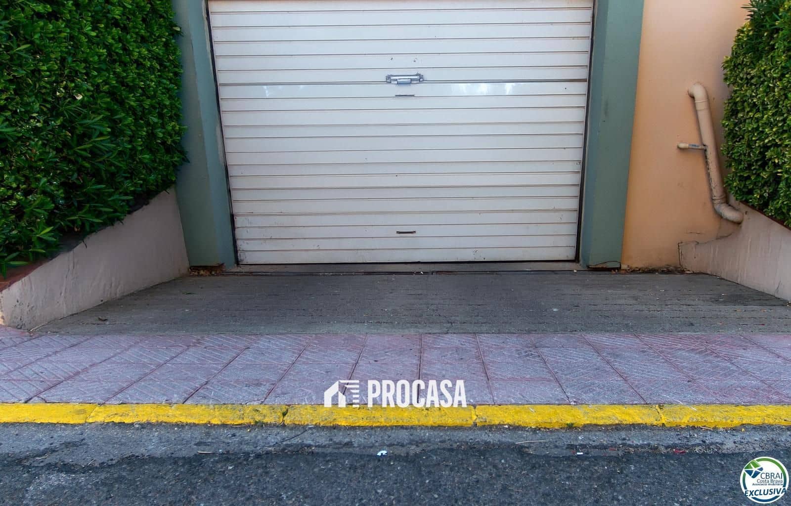 2 soveværelse Lejlighed til salg i Empuriabrava med swimmingpool garage - € 199.000 (Ref: 9189797)