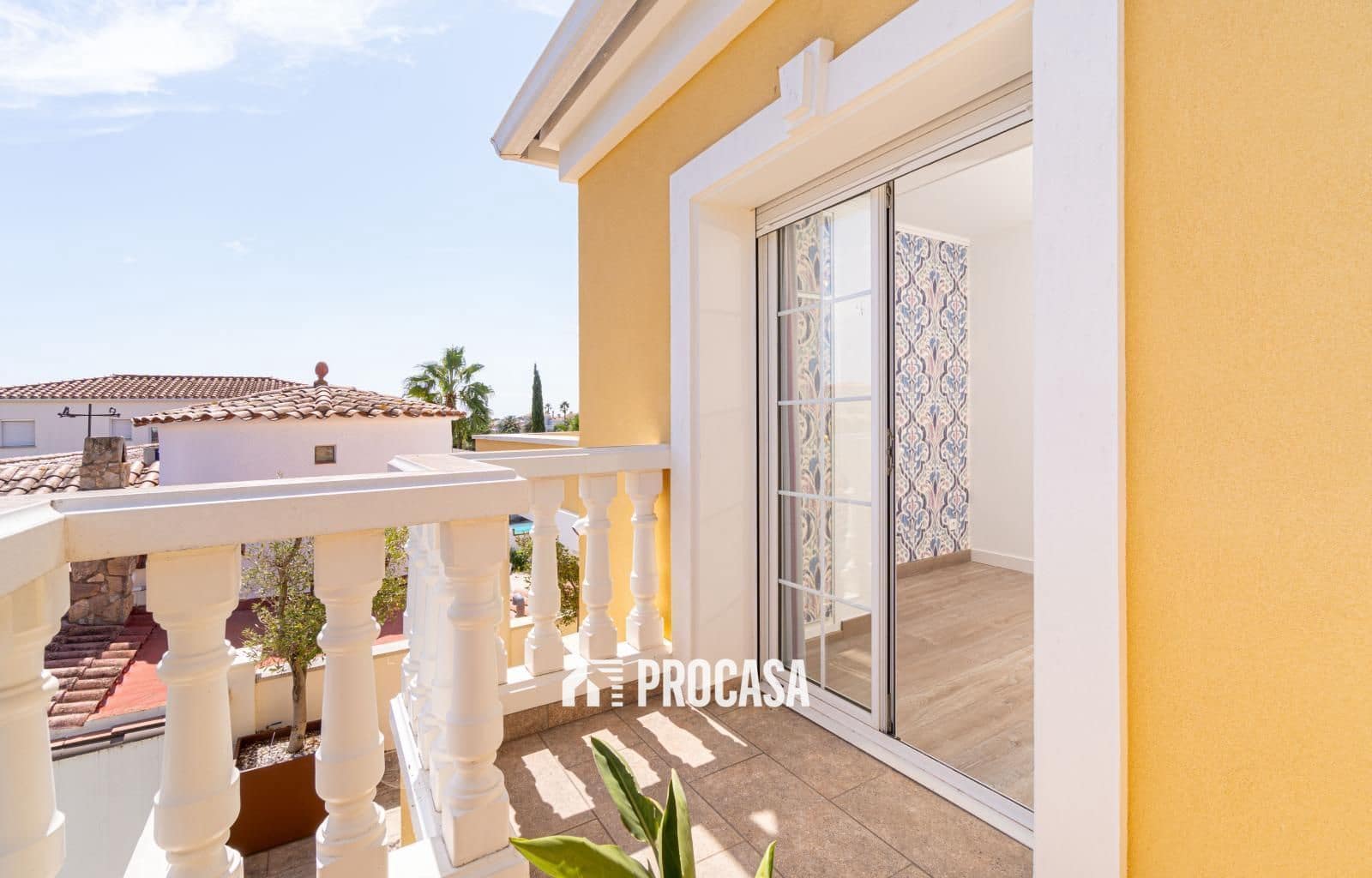 4 Zimmer Villa zu verkaufen in Empuriabrava mit Pool Garage - 1.125.000 € (Ref: 9191510)