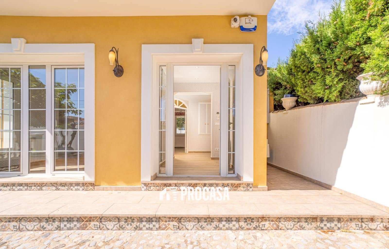 4 Zimmer Villa zu verkaufen in Empuriabrava mit Pool Garage - 1.125.000 € (Ref: 9191510)