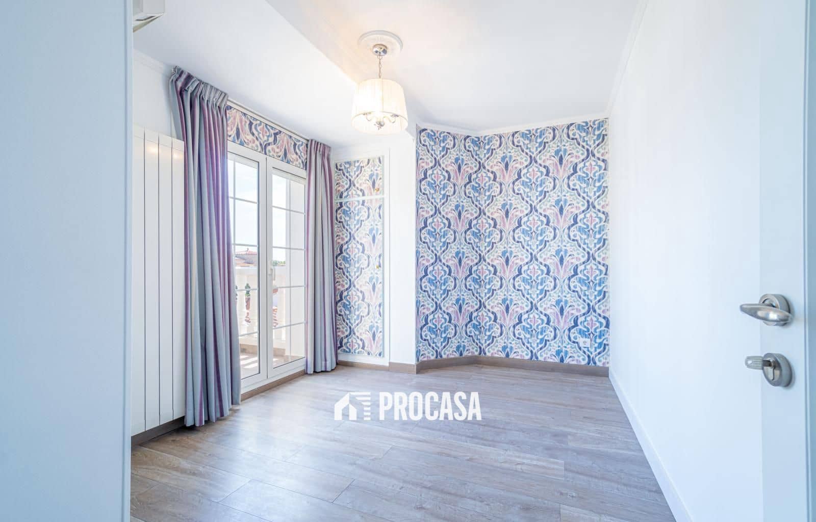 4 Zimmer Villa zu verkaufen in Empuriabrava mit Pool Garage - 1.125.000 € (Ref: 9191510)