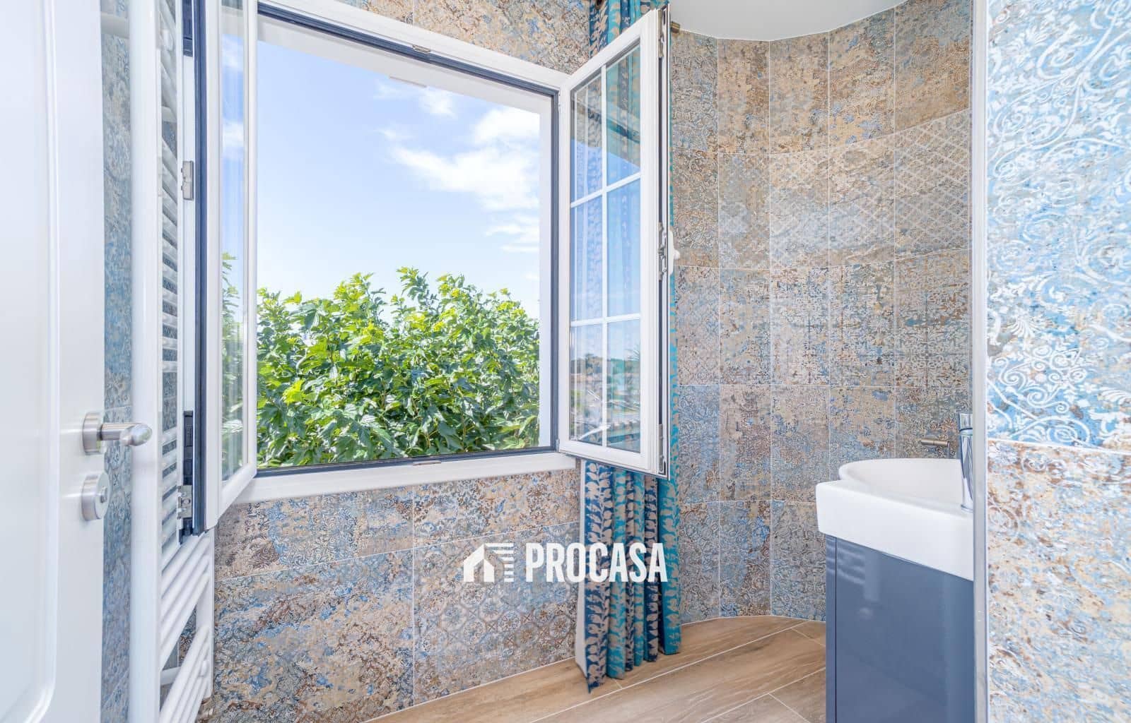 4 Zimmer Villa zu verkaufen in Empuriabrava mit Pool Garage - 1.125.000 € (Ref: 9191510)