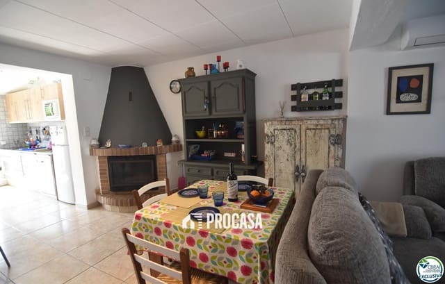 3 makuuhuone Huvila myytävänä paikassa Santa Margarida, Roses mukana uima-altaan - 257 000 € (Ref: 9191512)