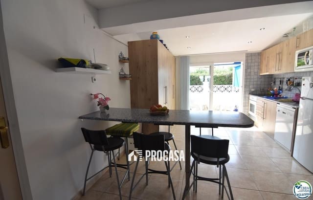 3 makuuhuone Huvila myytävänä paikassa Santa Margarida, Roses mukana uima-altaan - 257 000 € (Ref: 9191512)