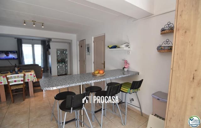 3 makuuhuone Huvila myytävänä paikassa Santa Margarida, Roses mukana uima-altaan - 257 000 € (Ref: 9191512)