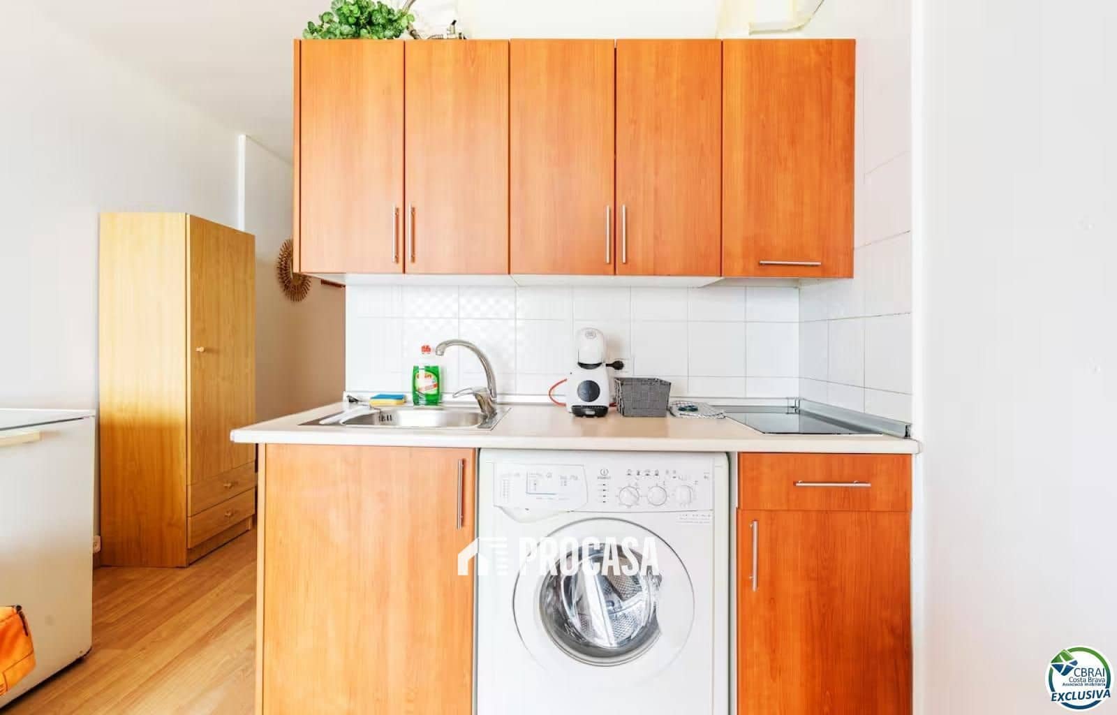 Flat te koop in Empuriabrava - € 129.000 (Ref: 9198173)