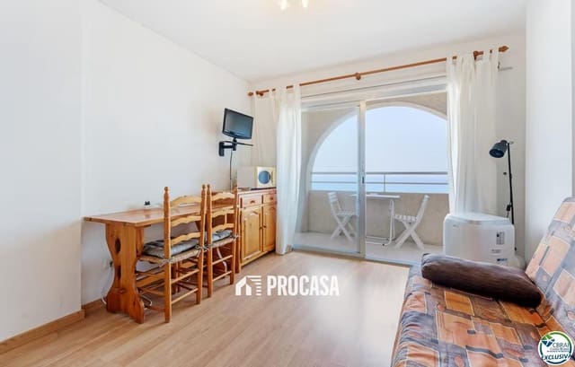 Flat te koop in Empuriabrava, Castelló d'Empúries - € 129.000 (Ref: 9198173)