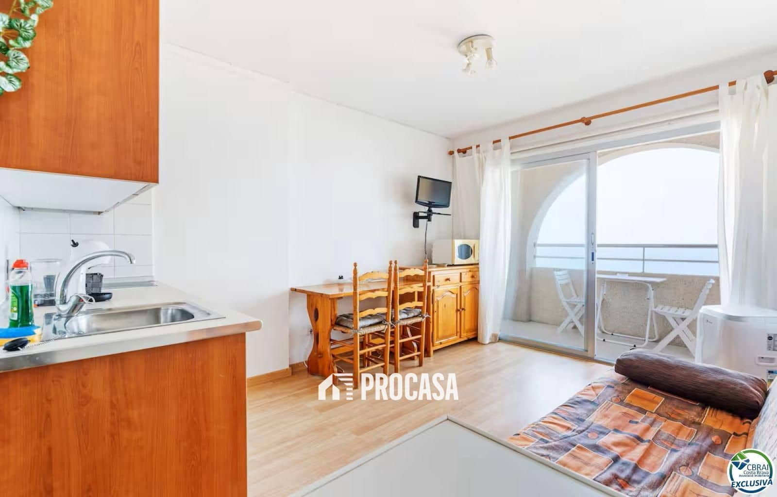 Flat te koop in Empuriabrava - € 129.000 (Ref: 9198173)