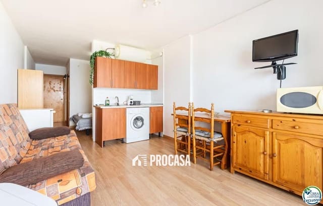 Flat te koop in Empuriabrava, Castelló d'Empúries - € 129.000 (Ref: 9198173)