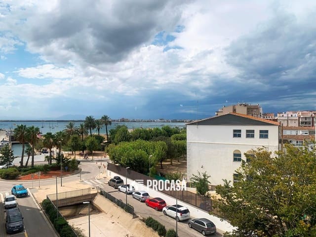 2 bedroom Flat for sale in Roses - € 287,000 (Ref: 9203285)