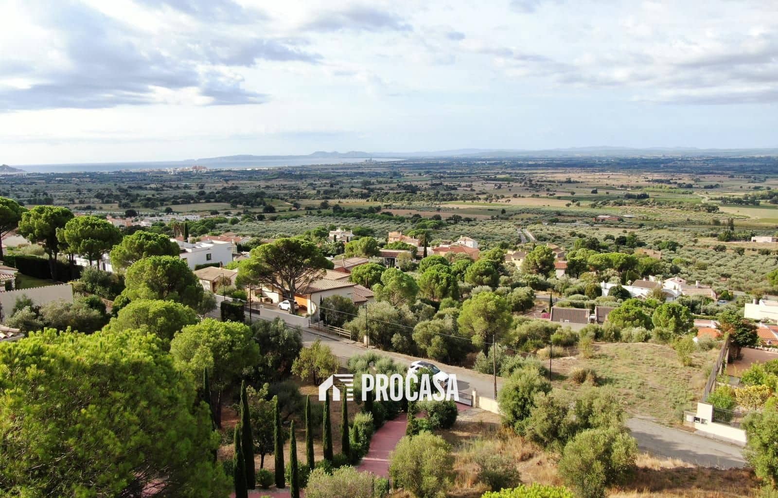 Bouwgrond te koop in Pau - € 435.000 (Ref: 9210525)