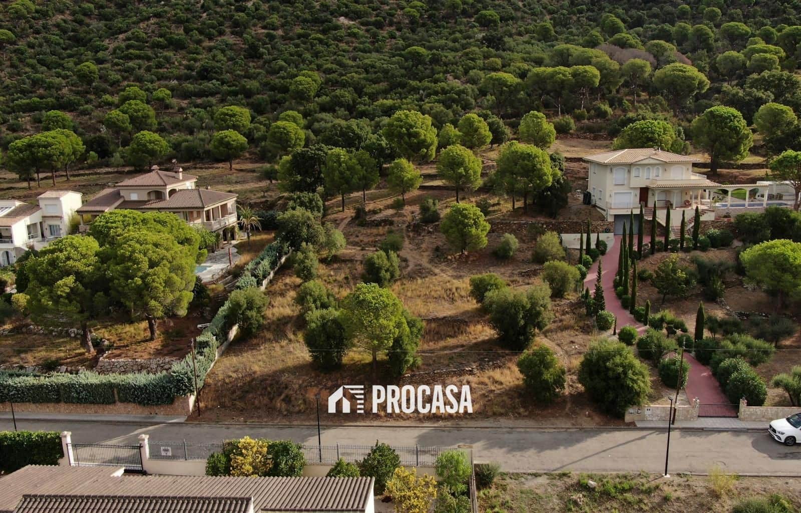 Bouwgrond te koop in Pau - € 435.000 (Ref: 9210525)