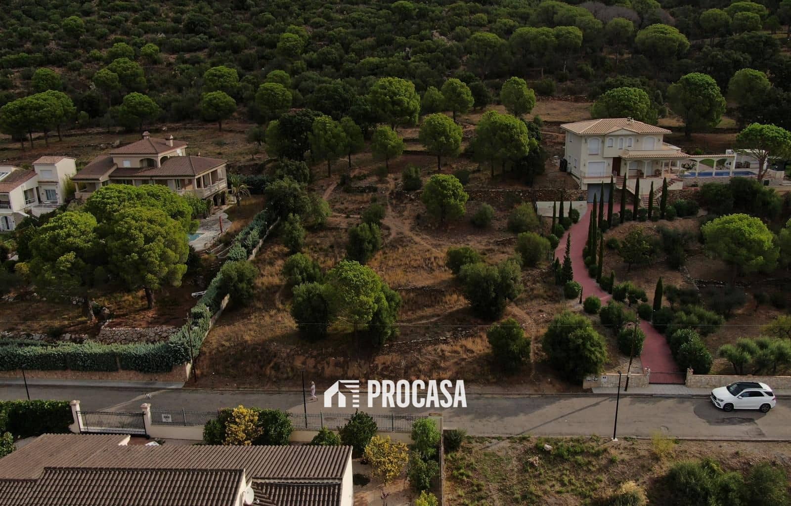 Bouwgrond te koop in Pau - € 435.000 (Ref: 9210525)