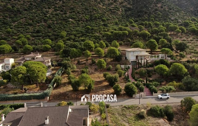 Building Plot for sale in Pau - € 435,000 (Ref: 9210525)