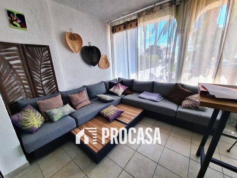 3 Zimmer Villa zu verkaufen in Empuriabrava mit Pool Garage - 695.000 € (Ref: 9211499)