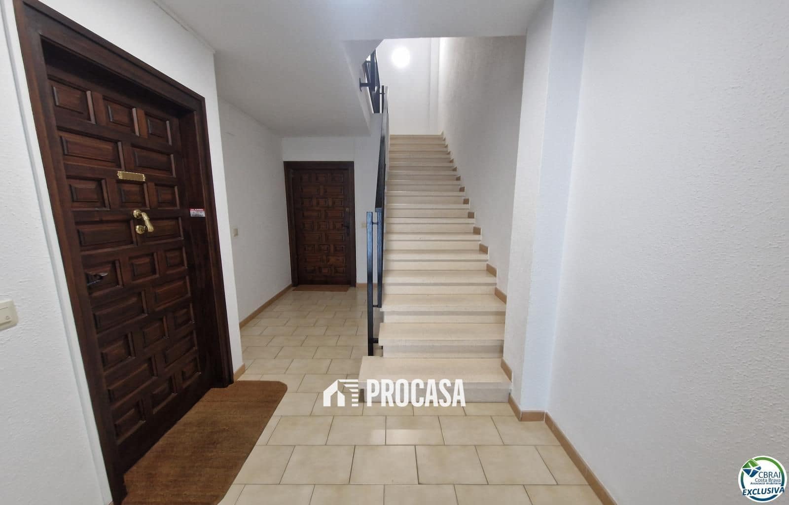 2 Zimmer Wohnung zu verkaufen in Empuriabrava mit Garage - 299.000 € (Ref: 9216063)