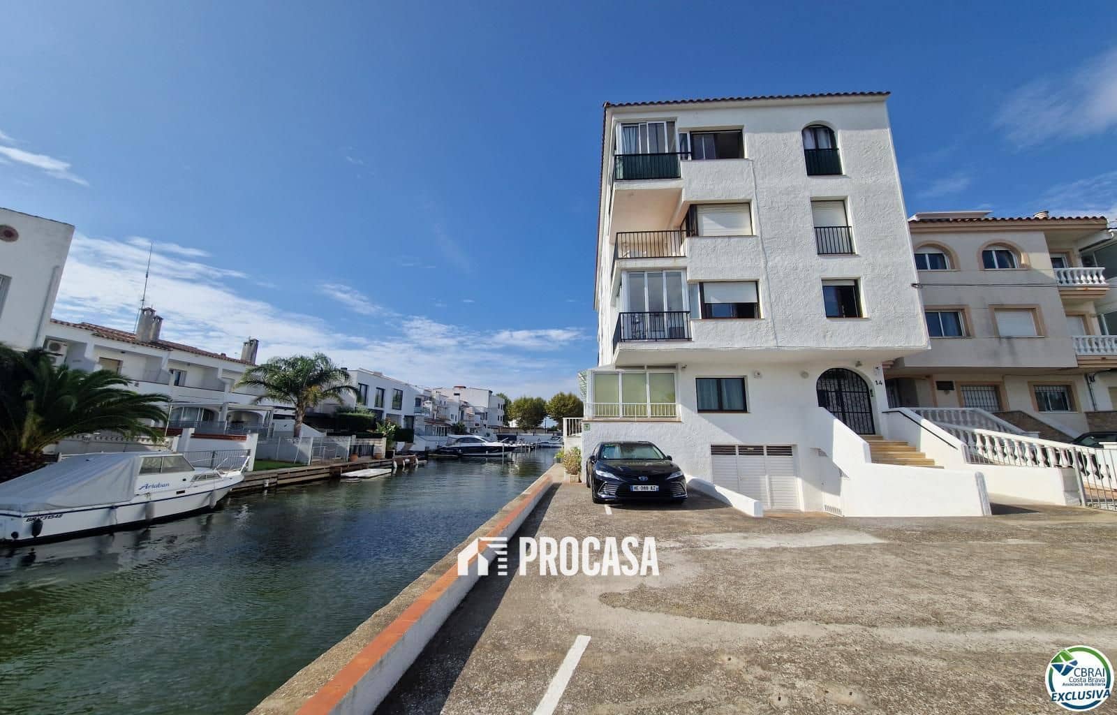 2 Zimmer Wohnung zu verkaufen in Empuriabrava mit Garage - 299.000 € (Ref: 9216063)