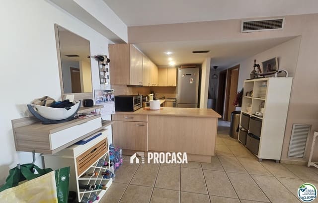 2 chambre Appartement à vendre à Empuriabrava, Castelló d'Empúries avec garage - 219 000 € (Ref: 9227346)