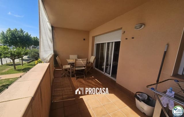 2 chambre Appartement à vendre à Empuriabrava, Castelló d'Empúries avec garage - 219 000 € (Ref: 9227346)