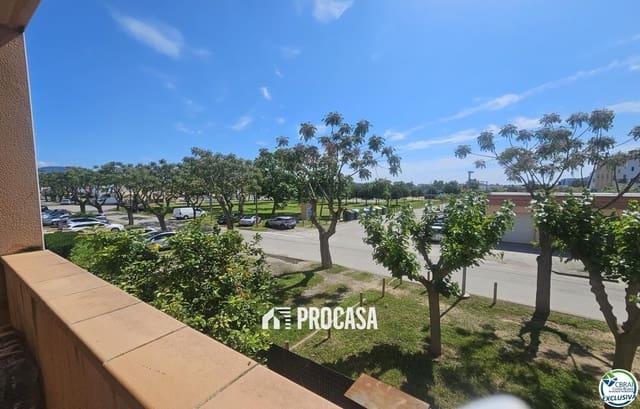 2 chambre Appartement à vendre à Empuriabrava, Castelló d'Empúries avec garage - 219 000 € (Ref: 9227346)