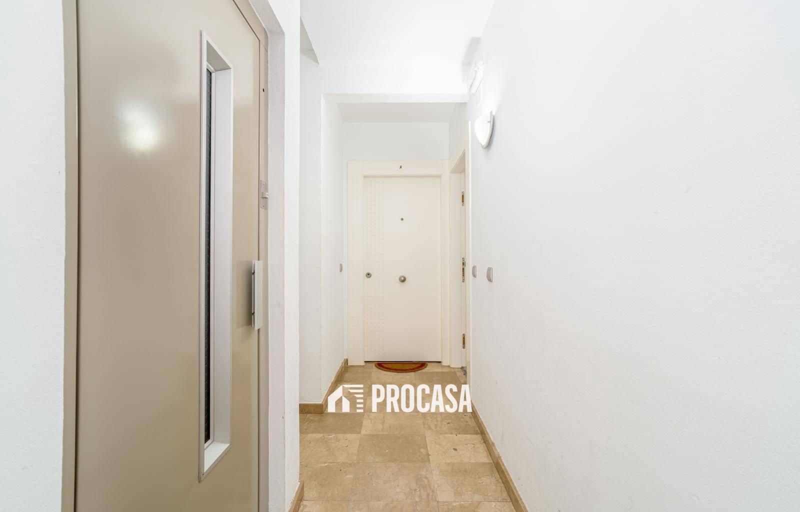 1 sovrum Lägenhet till salu i Roses - 320 000 € (Ref: 9233116)