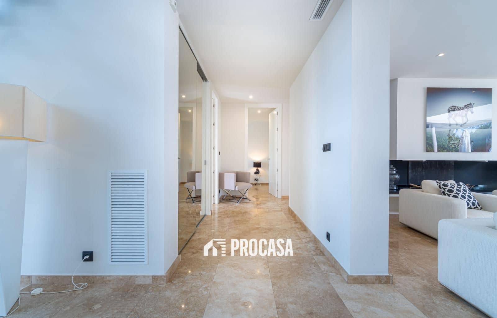 4 sovrum Villa till salu i Empuriabrava med pool garage - 2 995 000 € (Ref: 9247699)