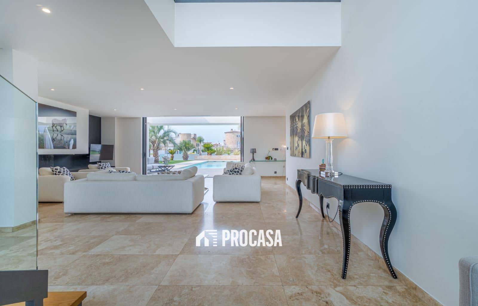 4 sovrum Villa till salu i Empuriabrava med pool garage - 2 995 000 € (Ref: 9247699)