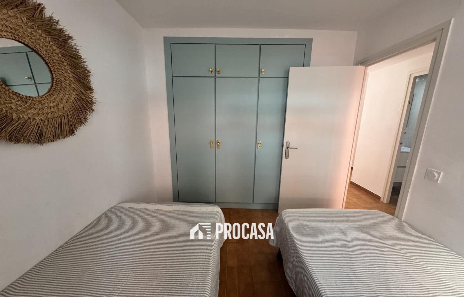 2 bedroom Flat for sale in Empuriabrava - € 189,000 (Ref: 9249077)