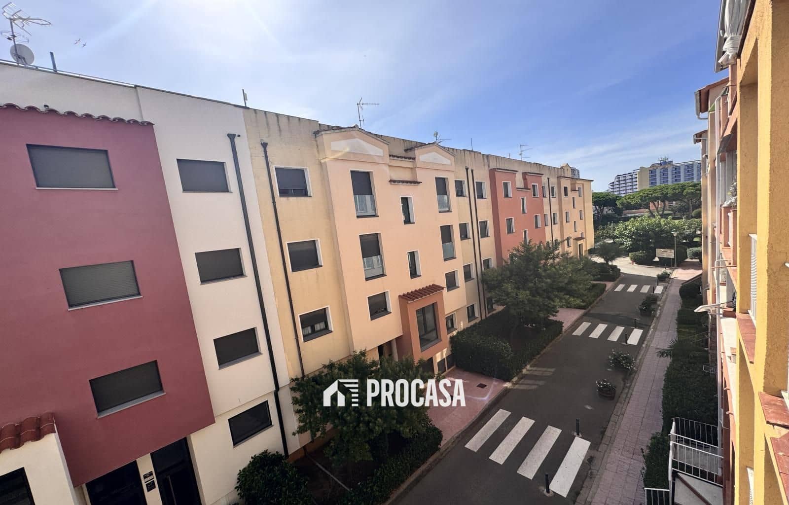 2 bedroom Flat for sale in Empuriabrava - € 189,000 (Ref: 9249077)