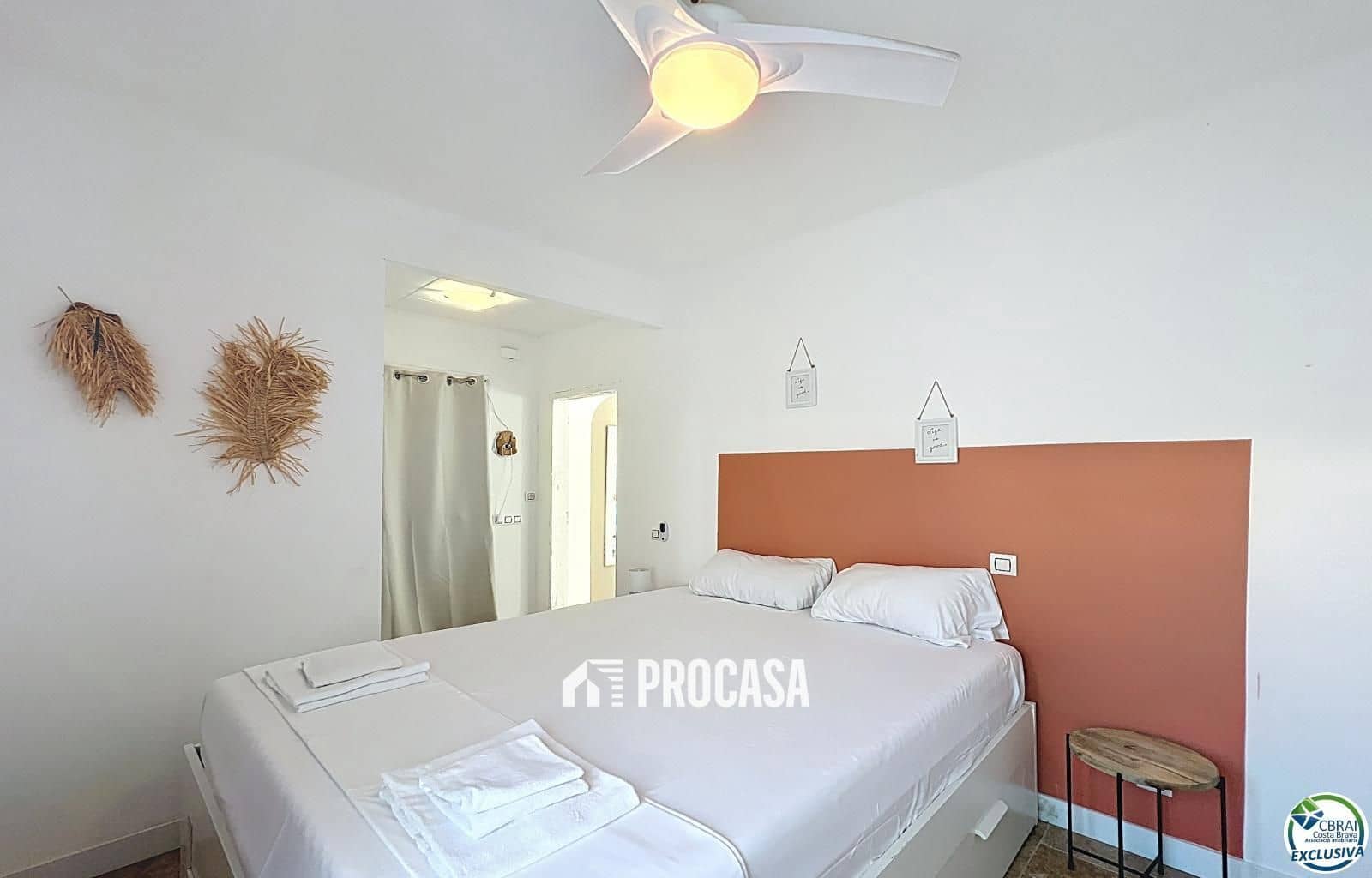 2 soveværelse Villa til salg i Empuriabrava med swimmingpool garage - € 399.500 (Ref: 9249079)