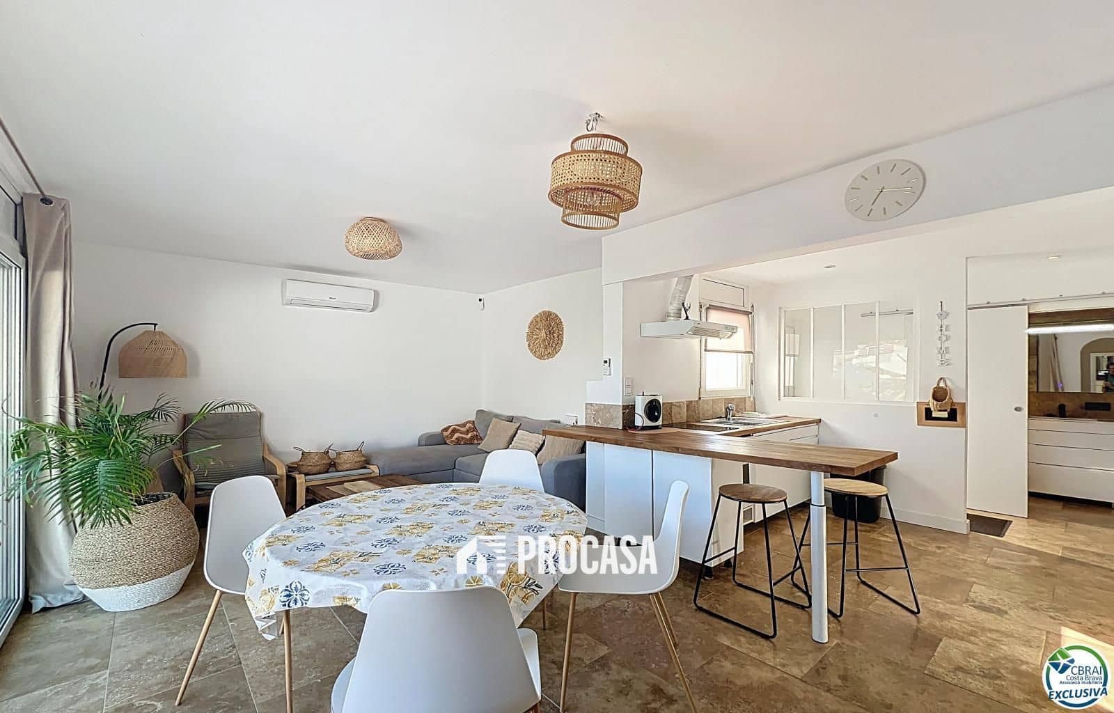 2 soveværelse Villa til salg i Empuriabrava med swimmingpool garage - € 399.500 (Ref: 9249079)