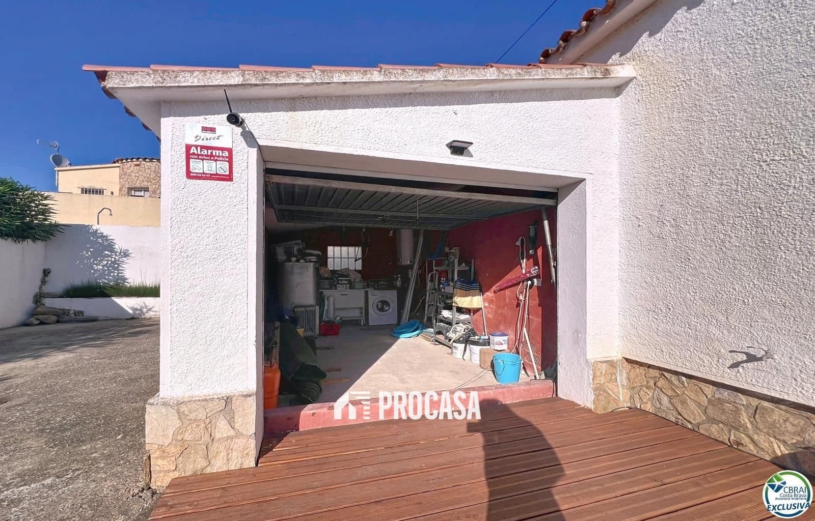 2 soveværelse Villa til salg i Empuriabrava med swimmingpool garage - € 399.500 (Ref: 9249079)