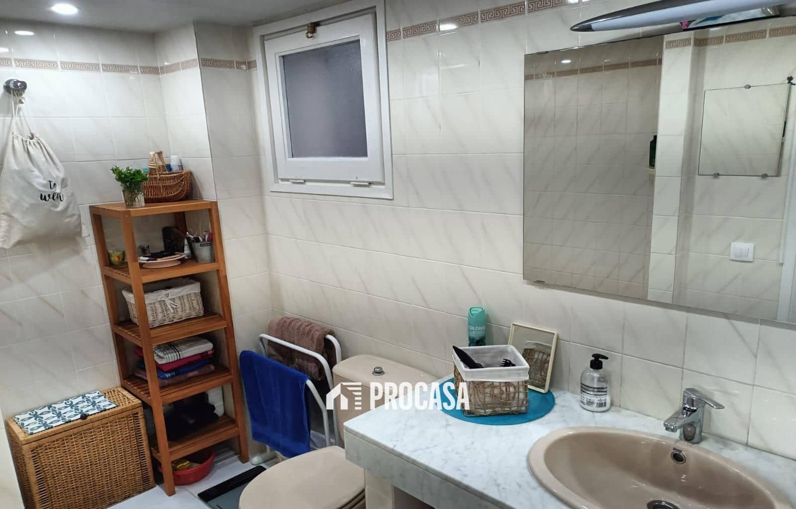 2 bedroom Flat for sale in Roses with garage - € 295,000 (Ref: 9255946)