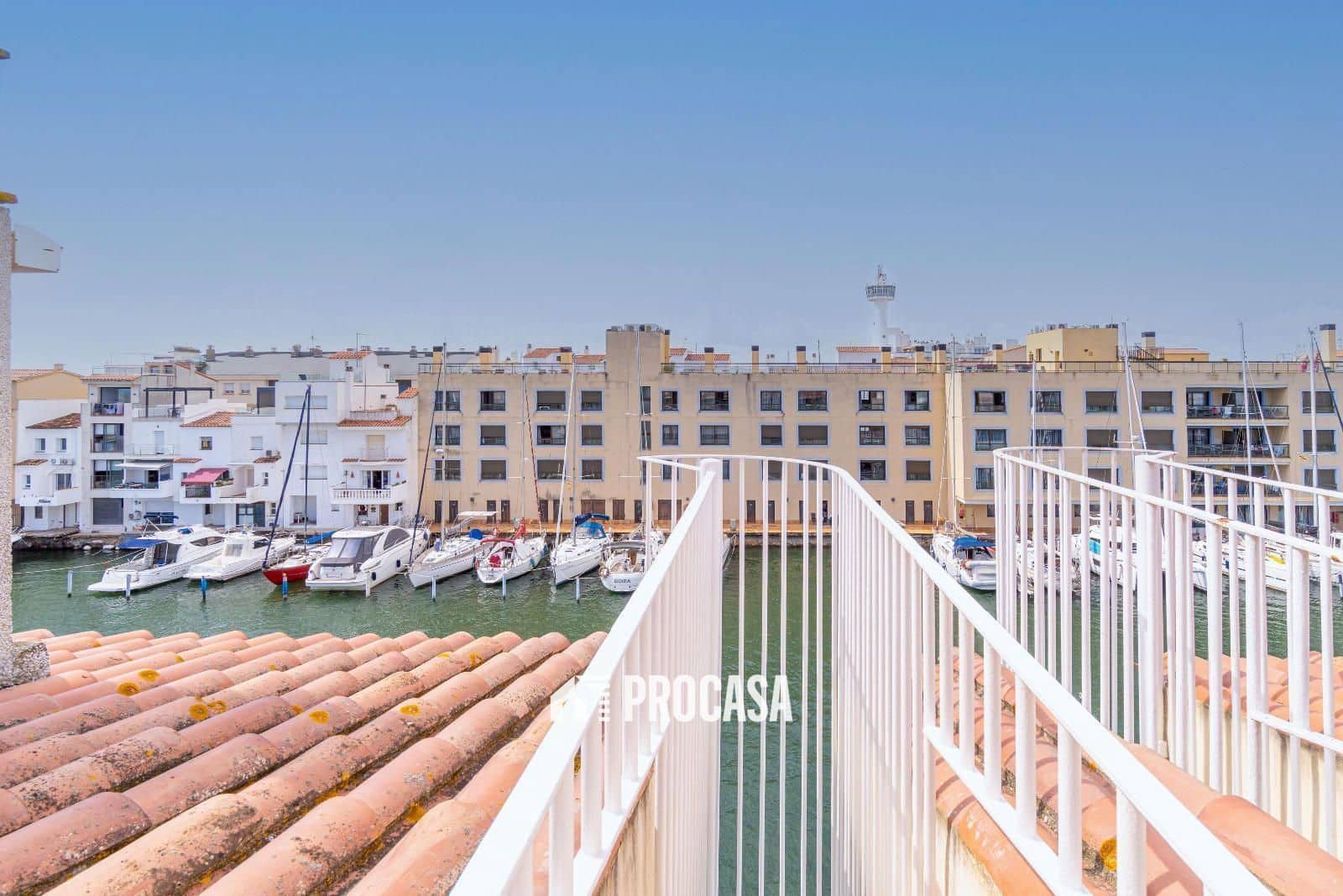 2 slaapkamer Flat te koop in Empuriabrava met garage - € 275.000 (Ref: 9285714)