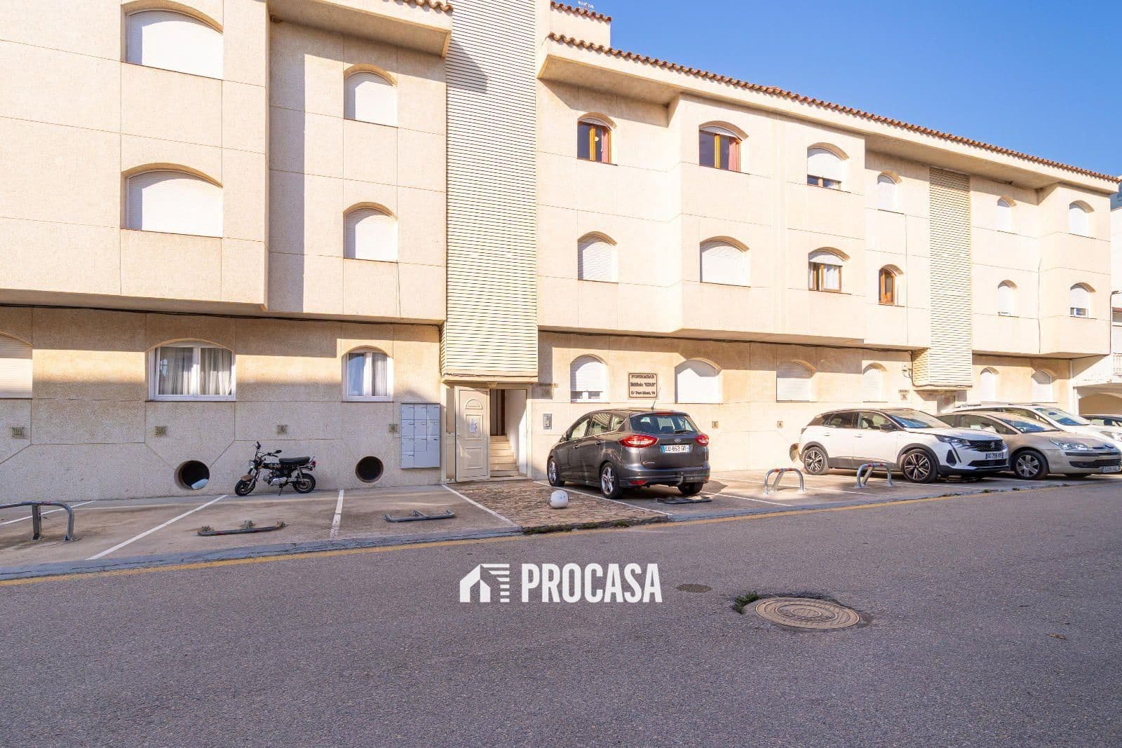 2 slaapkamer Flat te koop in Empuriabrava met garage - € 275.000 (Ref: 9285714)