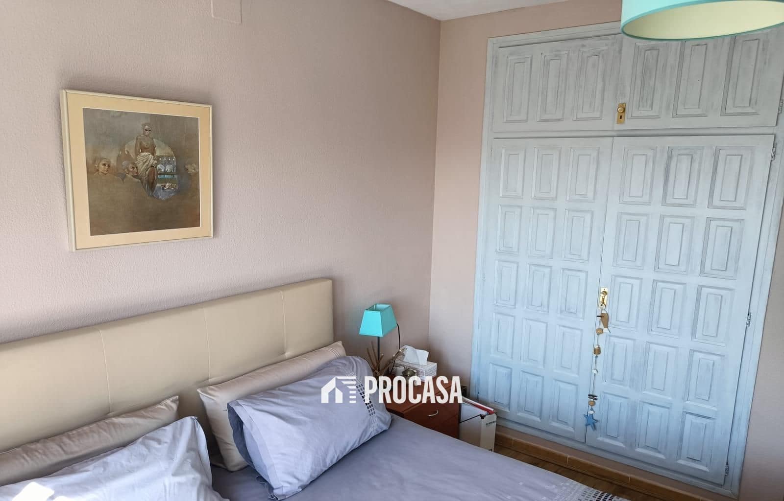 2 slaapkamer Flat te koop in Roses met garage - € 249.000 (Ref: 9293489)