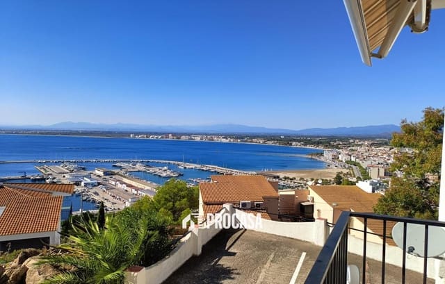 2 slaapkamer Flat te koop in Roses met garage - € 249.000 (Ref: 9293489)