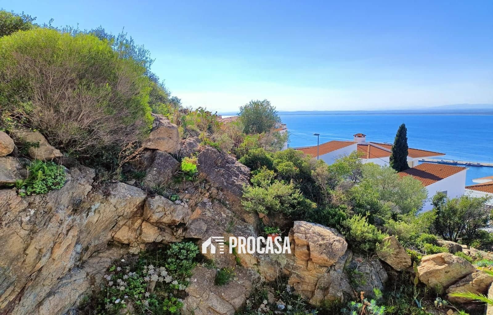 2 slaapkamer Flat te koop in Roses met garage - € 249.000 (Ref: 9293489)