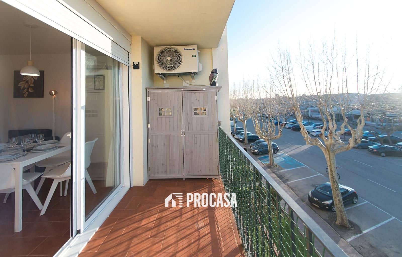 2 bedroom Flat for sale in Empuriabrava - € 175,000 (Ref: 9297789)