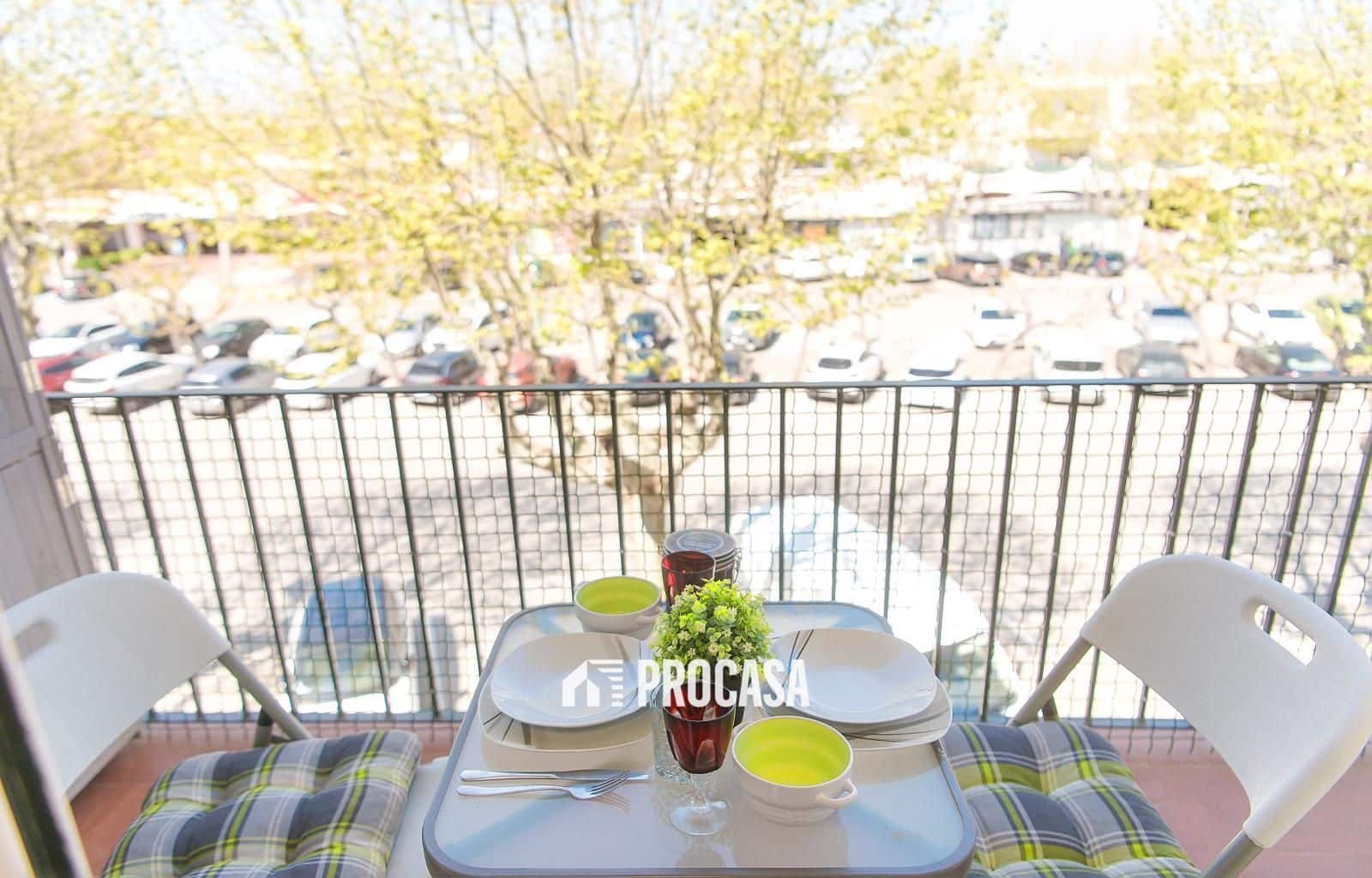 2 bedroom Flat for sale in Empuriabrava - € 175,000 (Ref: 9297789)