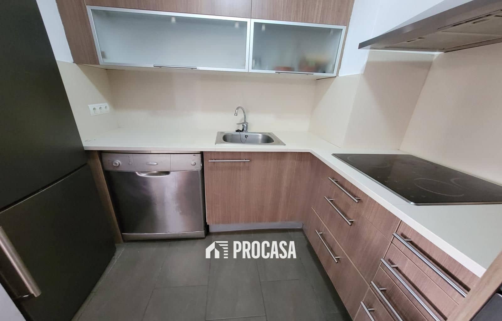 2 soverom Leilighet til salgs i Empuriabrava med svømmebasseng garasje - € 240 000 (Ref: 9312092)