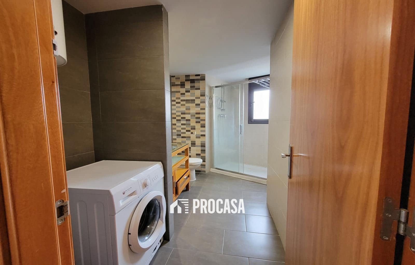 2 soverom Leilighet til salgs i Empuriabrava med svømmebasseng garasje - € 240 000 (Ref: 9312092)